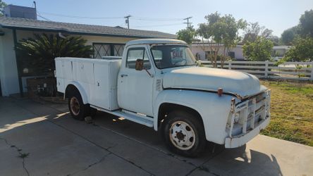 1954 Ford F350 dually
Project