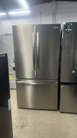 Frigidaire Refrigerator 
