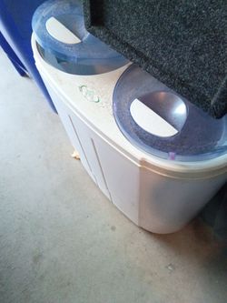 Portable Washing Machine / laundry