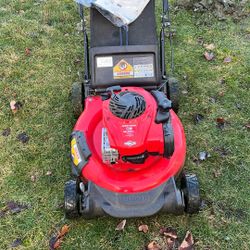 Craftsman Lawnmower 
