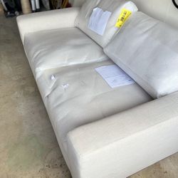 Luxury Love Seat 