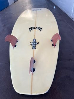 Lost Speed Demon Surfboard – Clean Condition – Fins Included