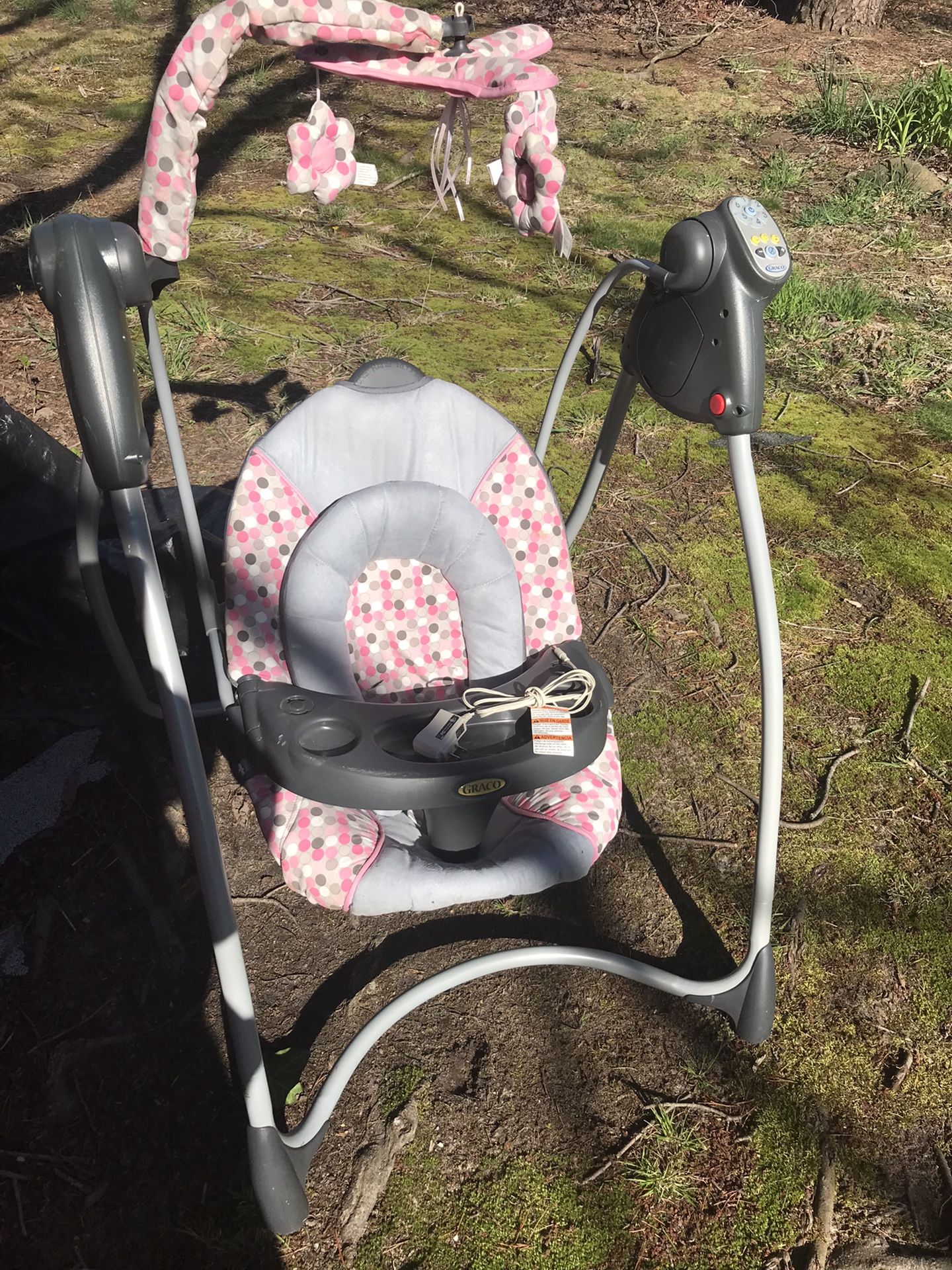 Very Nice Fold Up Electric Baby Swing Only $40 Firm