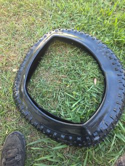 20x4.0 tire brand new never used