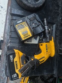 Dewalt 20v metal screw gun ,Battery 5.0 And Charger
