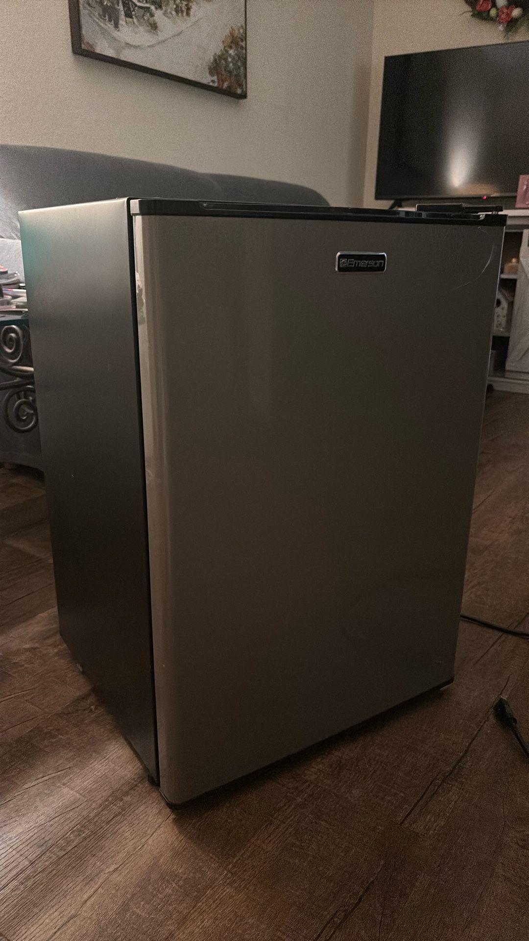 Emerson Mini Fridge