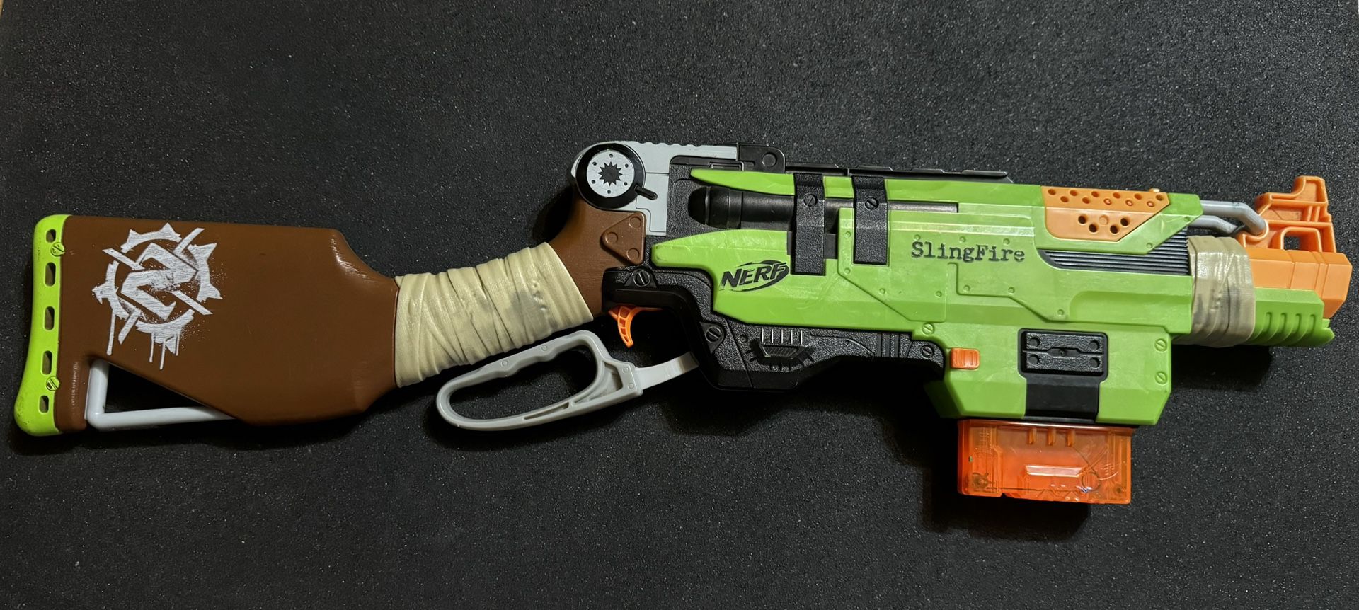 Sling Fire. Nerf Gun.