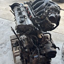 3.0 engine  and transmission of a 2003Toyota Camry