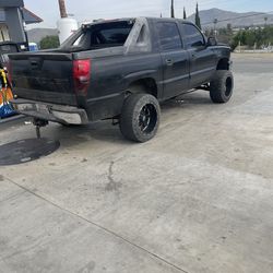 2004 Chevrolet Avalanche