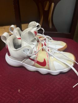 Nike volleyball shoes