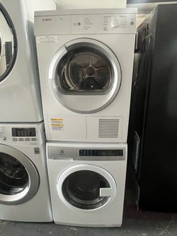 Washer and dryer Electrolux Bosch 24”