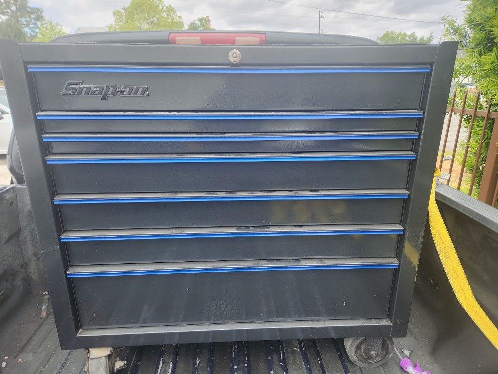 Snap On Tool Box With Key