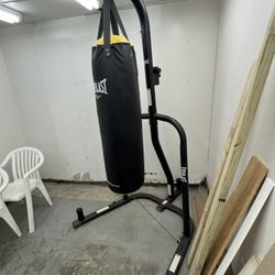 Everlast Punching / Boxing Stand & Bag