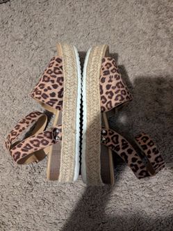 Leopard Print Platform Heels 9.5