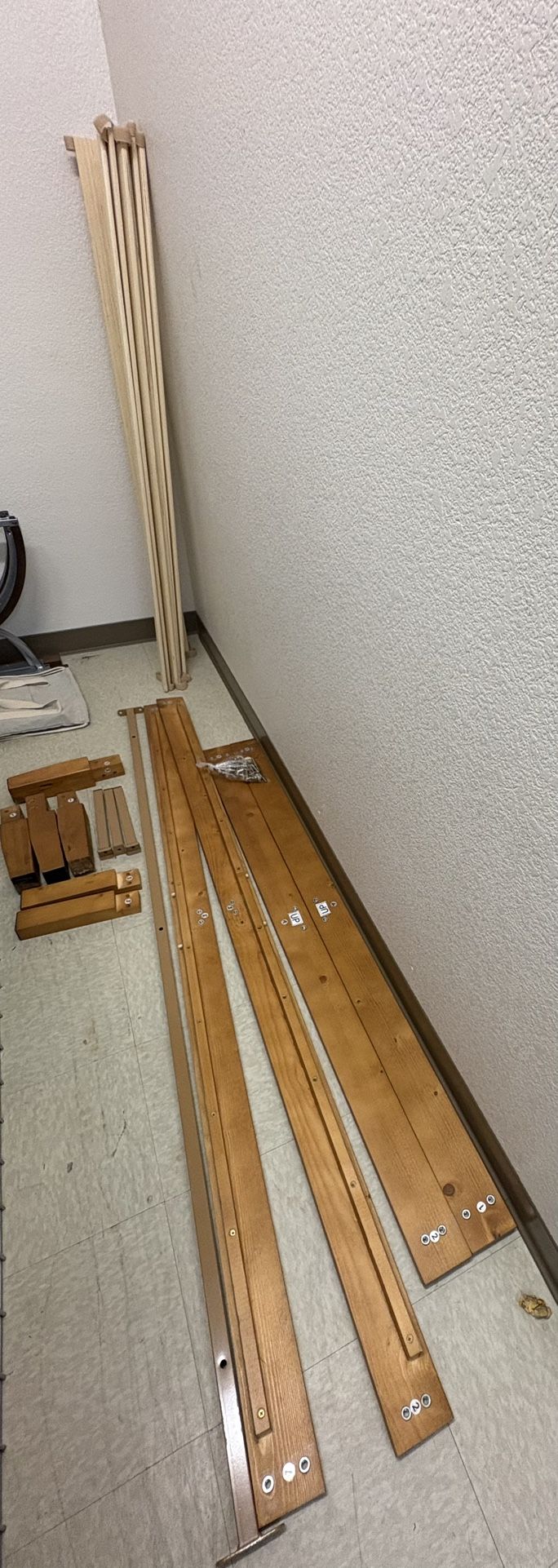 Wood Bed Frame with Slats Queen Size Disassembled Easy Transport