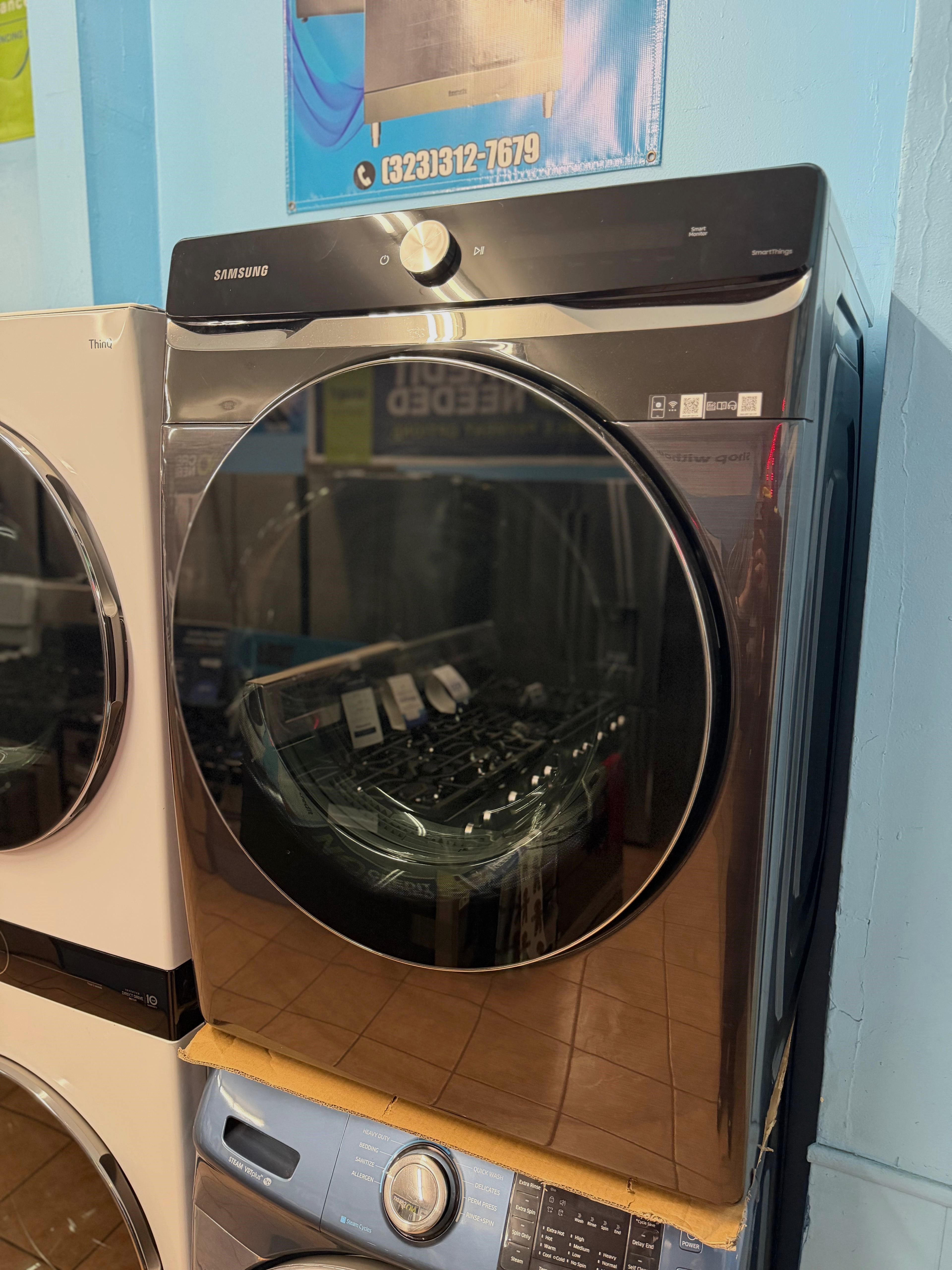 Samsung 7.5 cu. ft. Smart Dial Gas Dryer with Super Speed Dry in Brushed Black