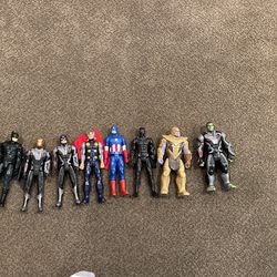 8 Superhero Action Figure Toys 