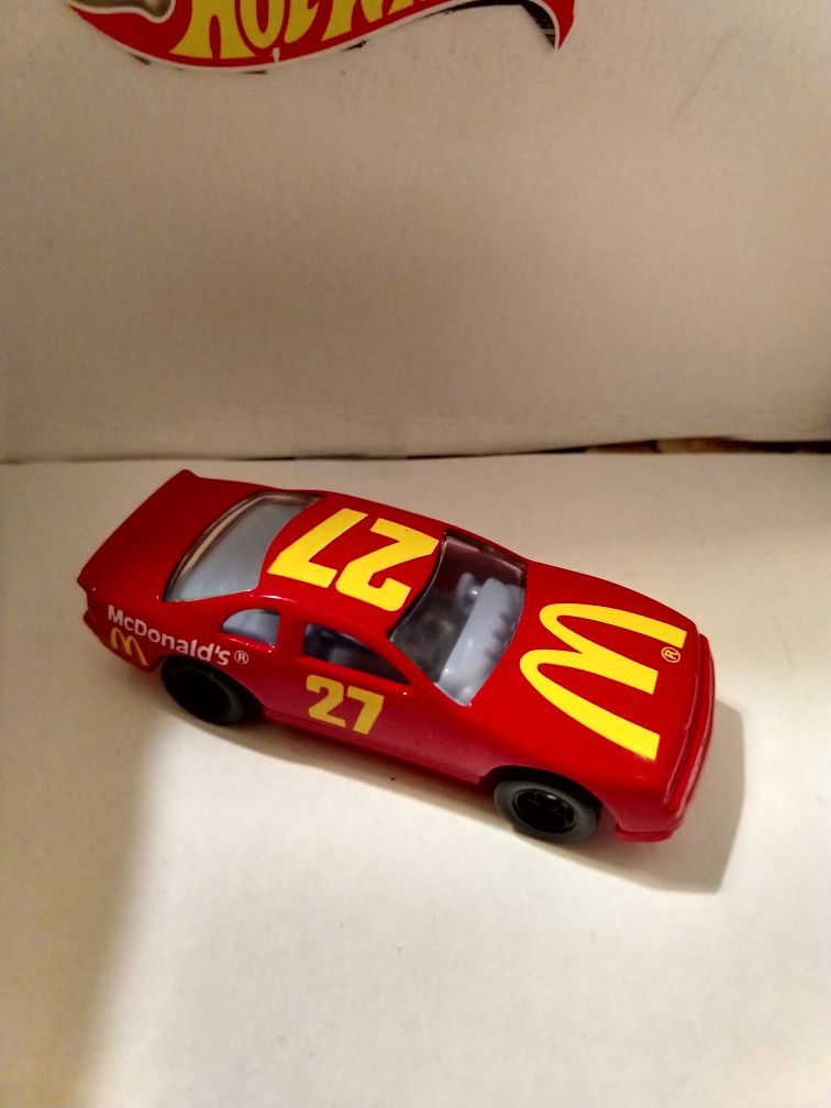 Mint hot wheels 1993 McDonald's #27 car