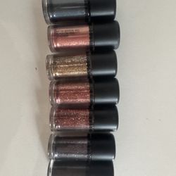 NEW MAC Cosmetics Lot - Lipsticks, Iridescent Powders, Mini Pigments ($303+ Retail Value!)  ⸻  Price: $135 for the full bundle (or individually priced