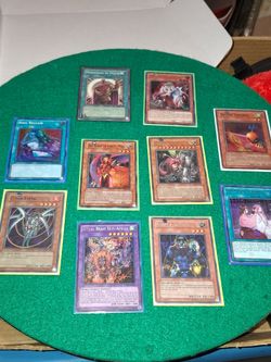 Vintage holo yu-gi-o cards