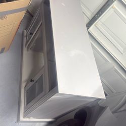 Free Console Desk Table Pick Up Today