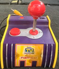 pac-man plus 4 games, i have hundreds of items just click my profile photo