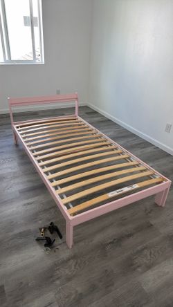 Twin ikea bed