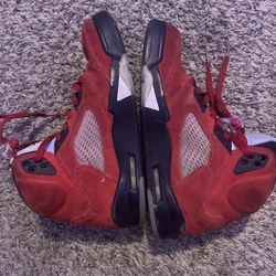 Red Raging Bulls Jordan 5