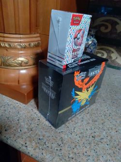 hidden fates  Pokémon  etb