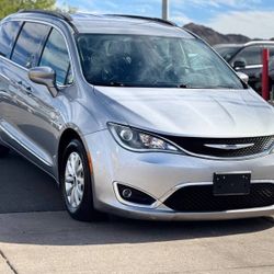 🎄2017 Chrysler Pacifica Touring-L Touring-L 4dr Mini-Van Price $9,000 Mileage 112,194