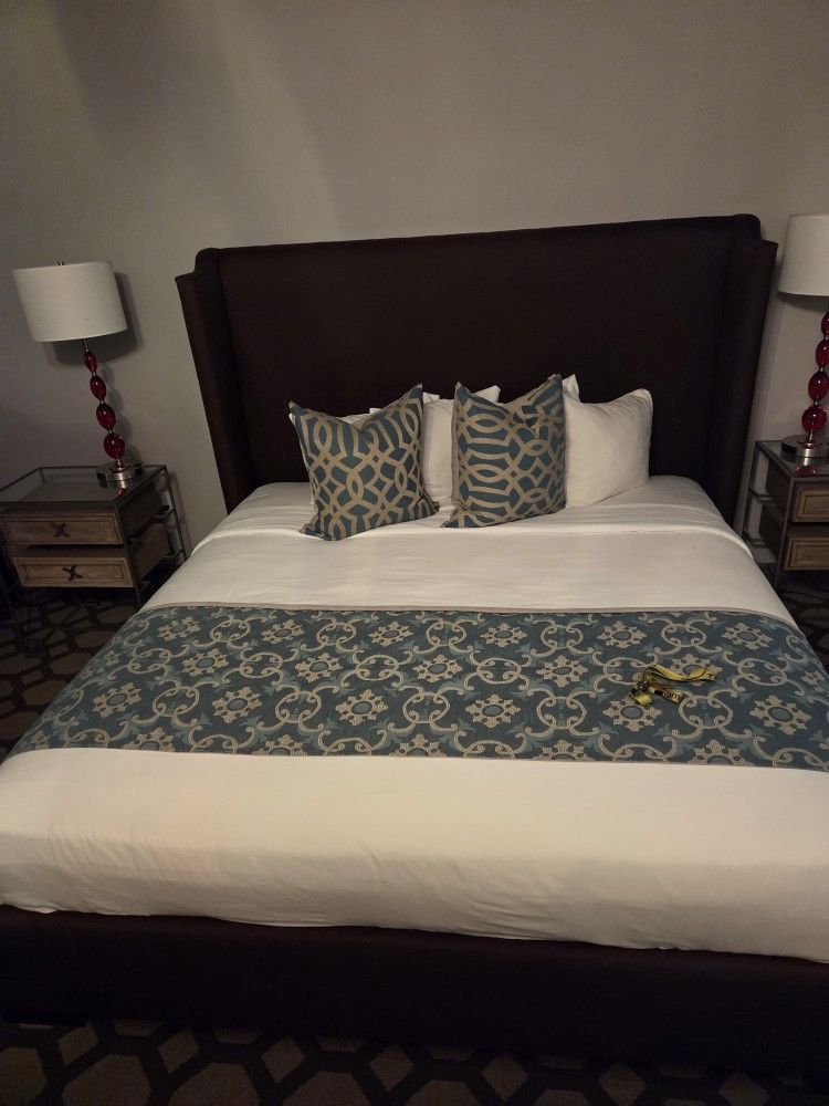 elegant hotel mattress and bed frame