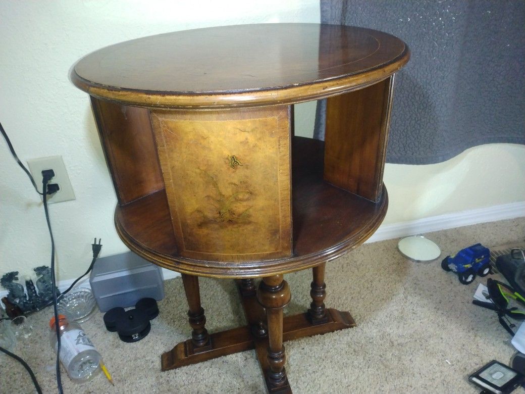 The Tobey Furniture Company ANTIQUE  Mahogany Librarian Book Shelf Rotating Drum Table 