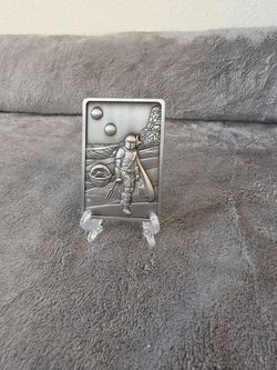 Star Wars:
Mandalorian Limited Edition Ingot