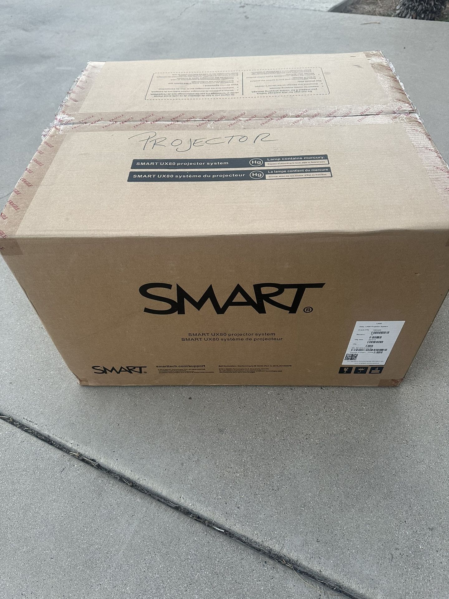 Smart UX80 Projector