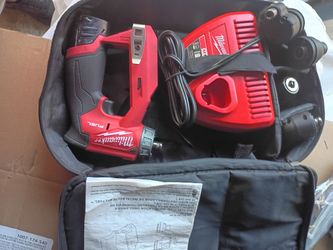 Taladro Destornillador De Instalación M12FUEL Pila Y Cargador