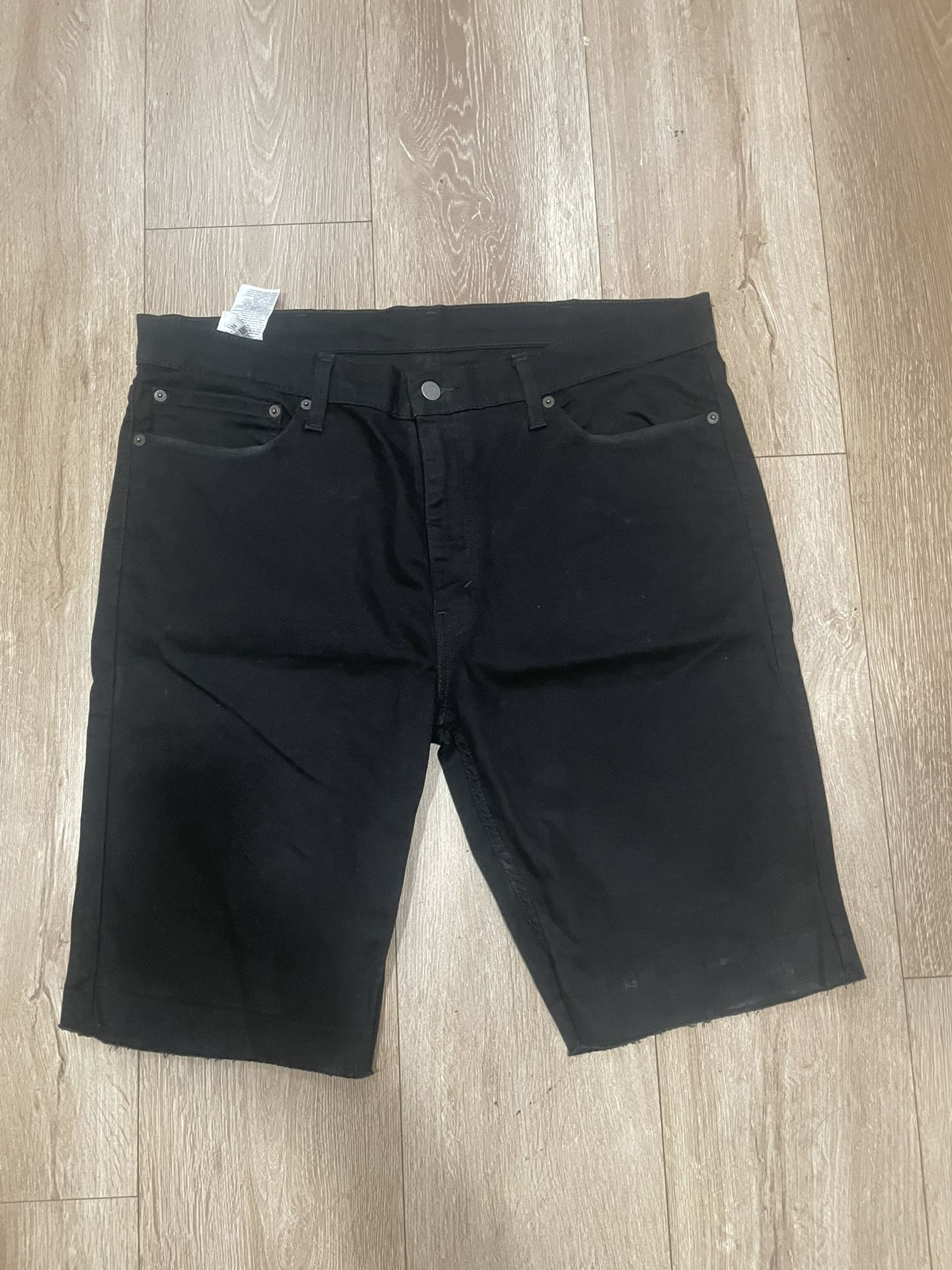 Levi’s Jorts Size 38