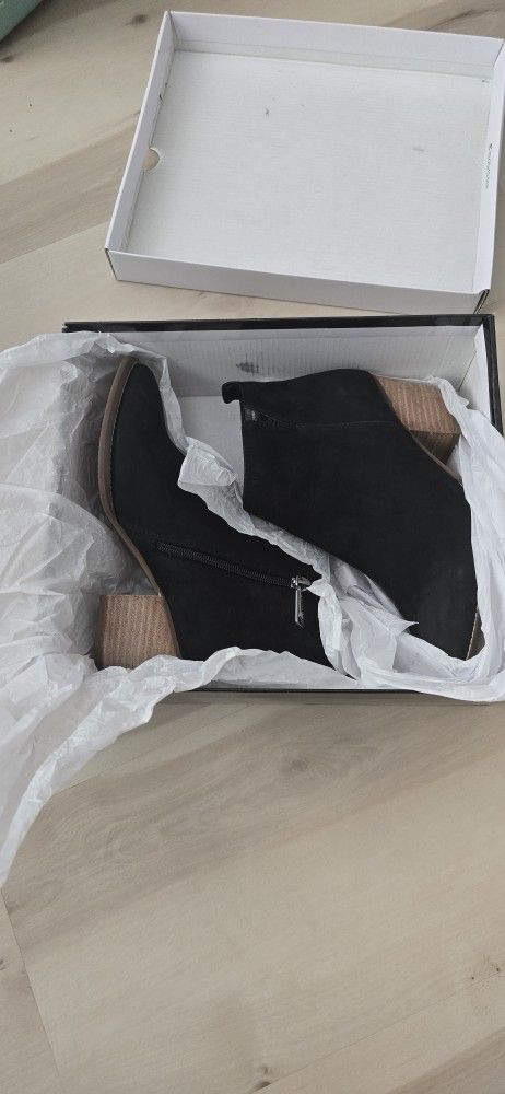 Blondo Waterproof Boots