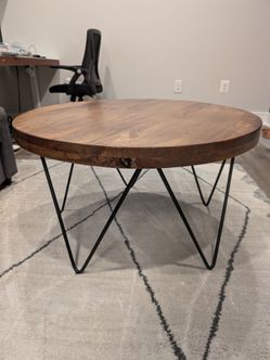 Round Wood Coffee Table with Hairpin Legs
