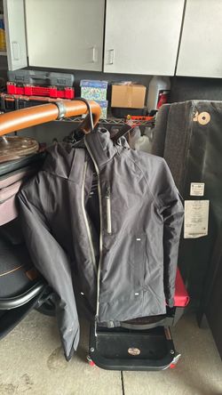Arc'teryx Men's Hardshell Jacket