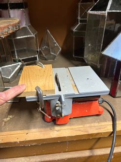 OBO 4” mini craft table saw 6”x 8 x 5”