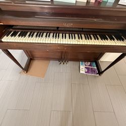 Lester Piano Early 1900s Wood Piano