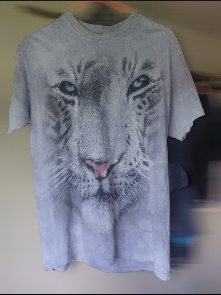Pretty Tiger T-shirt Size Lg 