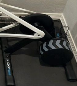 KICKR CORE 2 Trainer with ZWIFT COG  (ONLY)