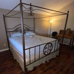 ⚜️ High End Heavy Iron Cal King Size Canopy Bed Frame ⚜️