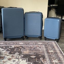 Travelhouse Hardside Luggage Set Hardshell Lightweight Suitcase with TSA Lock Spinner Wheels Size 20in24in28in.