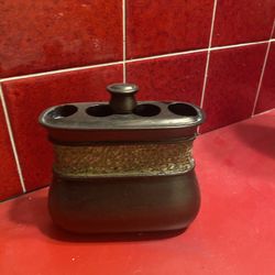 Toothbrush Holder