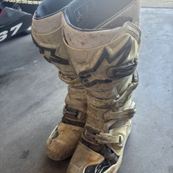 Alpinestars Tech 7 Boots size 9
