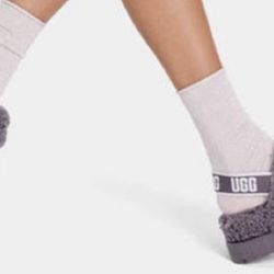 Womens UGG Slippers 