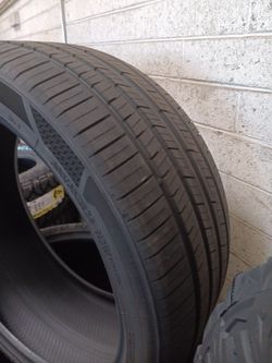 New Set of tires 305 35 24 APLUS