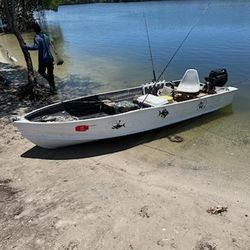 Mighty Minnow 2.0 8hp 4stroke 23" Mercury